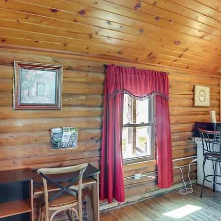 Quiet Shiloh Retreat With Spacious Yard And Fireplace! Exteriör bild