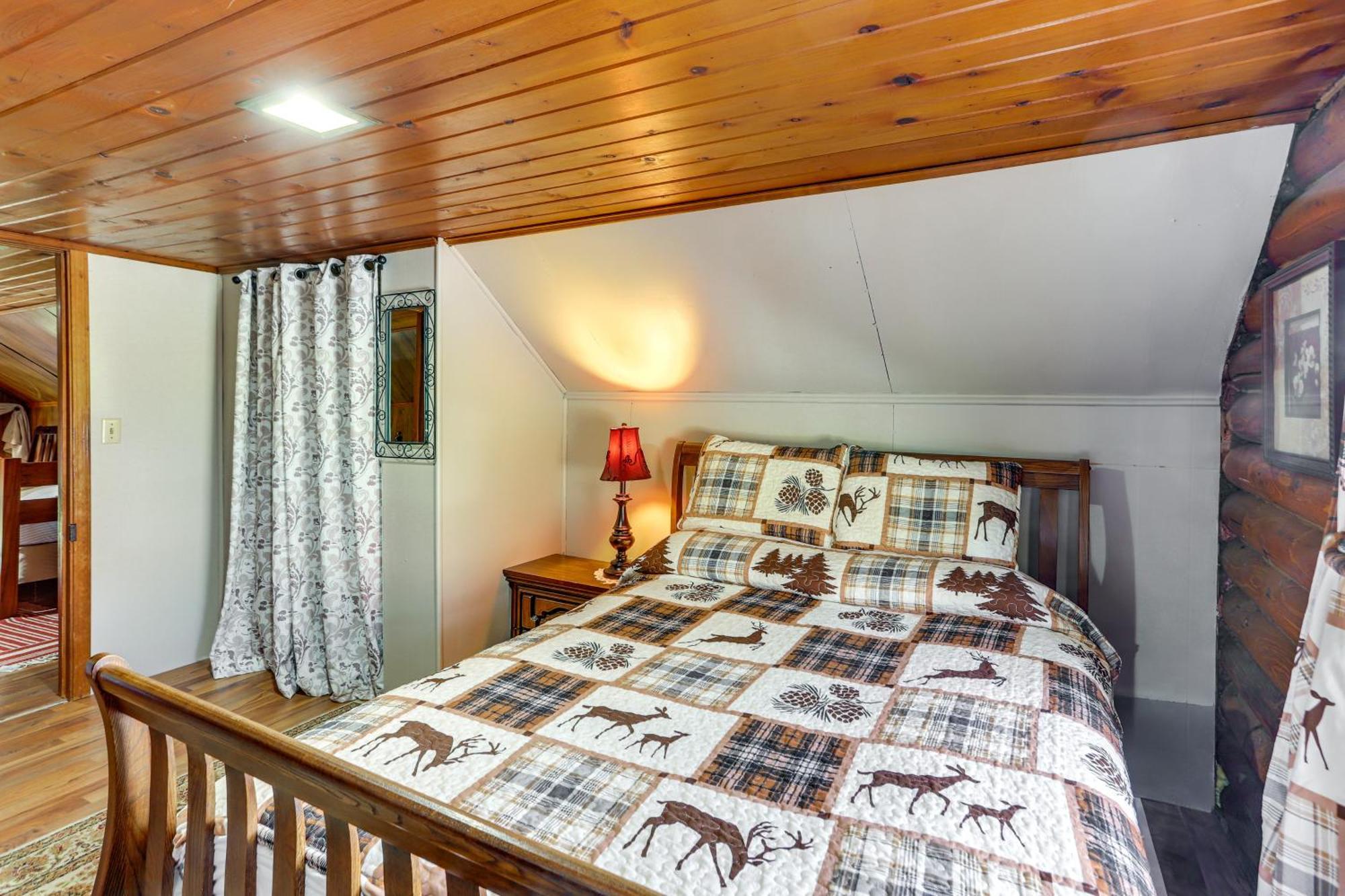 Quiet Shiloh Retreat With Spacious Yard And Fireplace! Exteriör bild