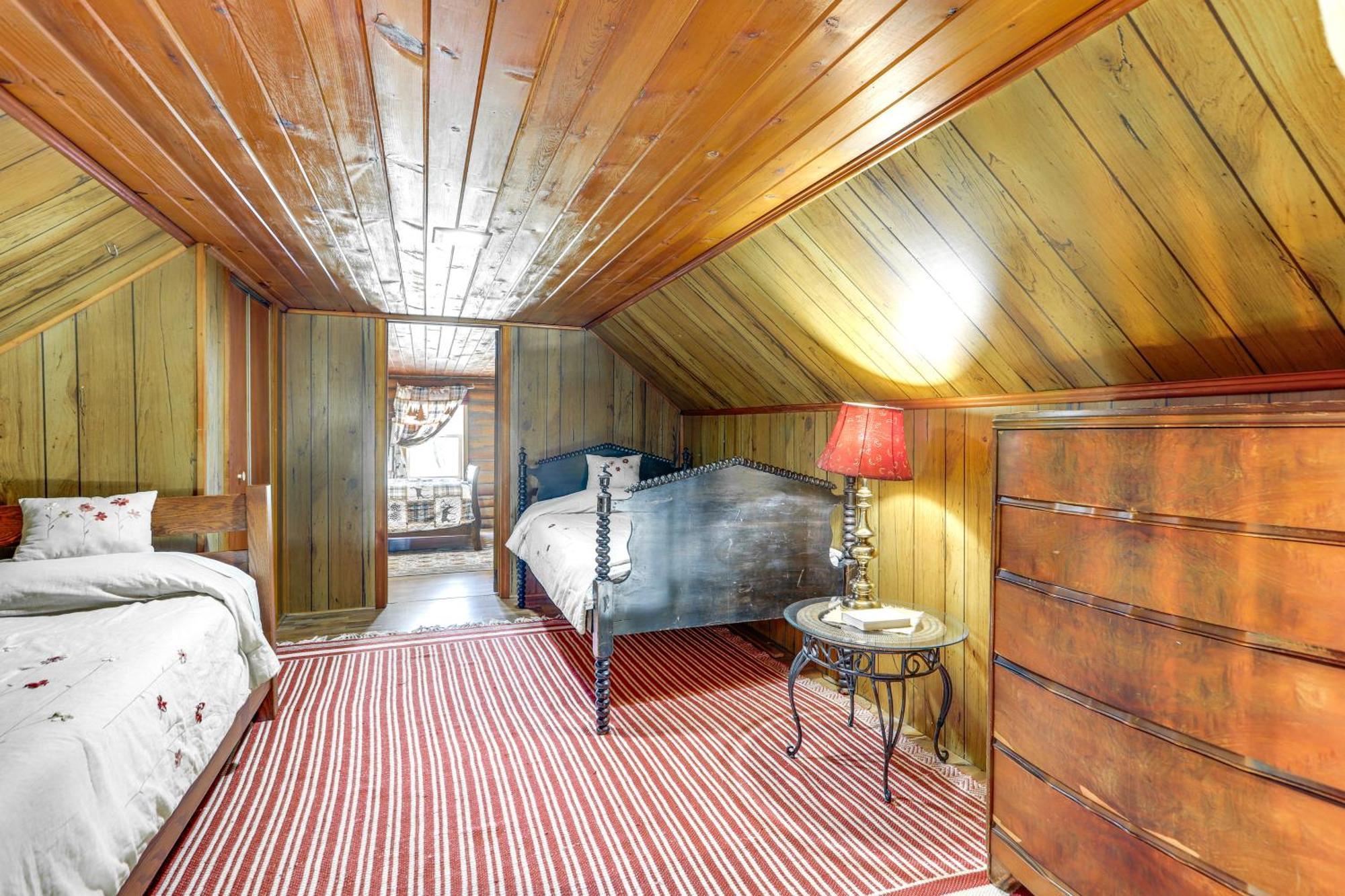 Quiet Shiloh Retreat With Spacious Yard And Fireplace! Exteriör bild