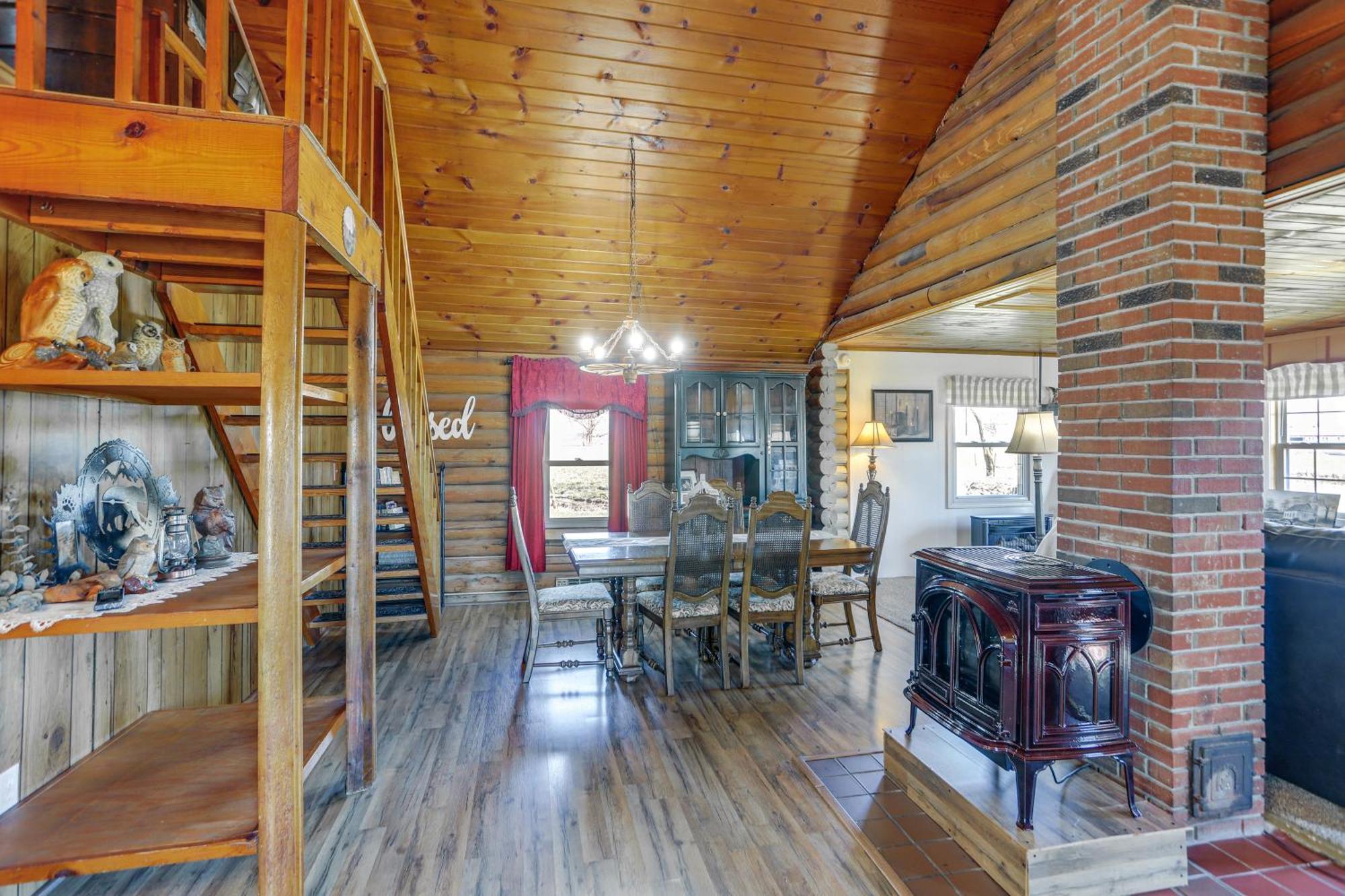 Quiet Shiloh Retreat With Spacious Yard And Fireplace! Exteriör bild